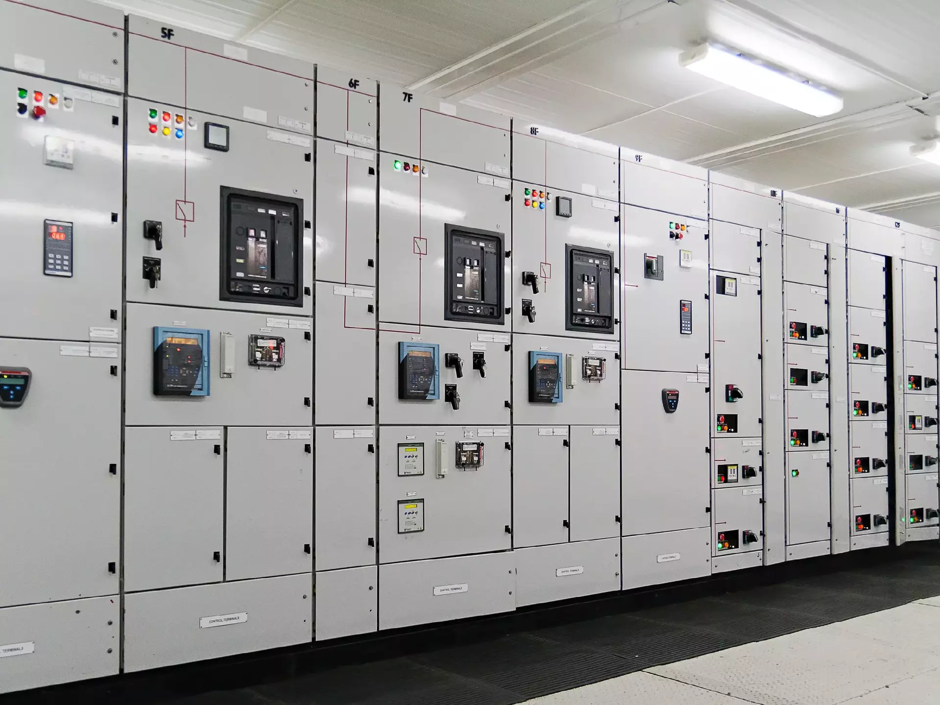 Electrical energy distribution substation Electrical energy distribution substation